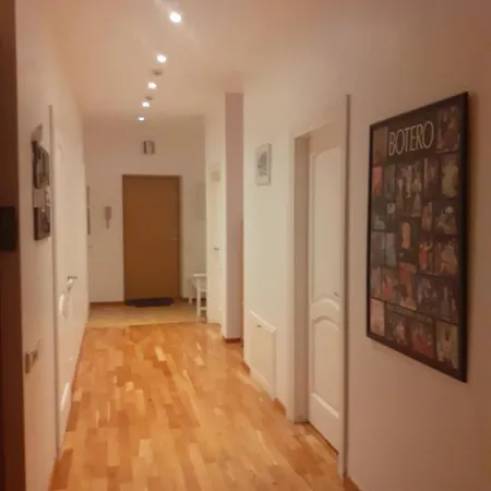 Apartment Luxury In Skyscraper Vilnius
