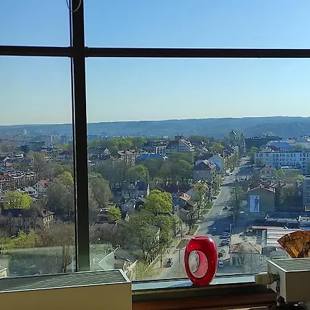 Butas Luxury In Skyscraper Vilnius